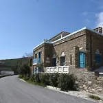 Tinos Grand 6br 15ppl Infinite Views Τριαντάρος