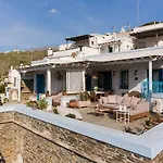 Βίλα Tinos Grand 6br 15ppl Infinite Views Τριαντάρος