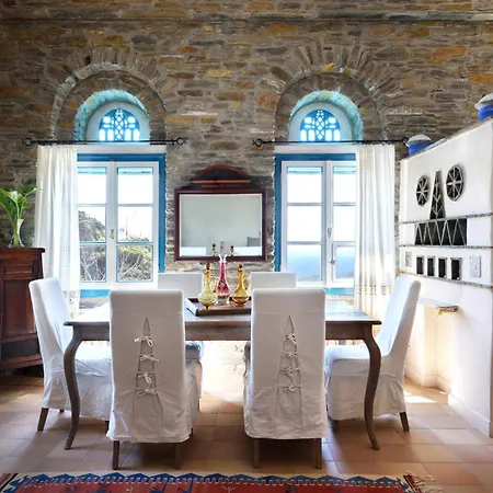 Villa Tinos Grand 6br 15ppl Infinite Views Triandáros