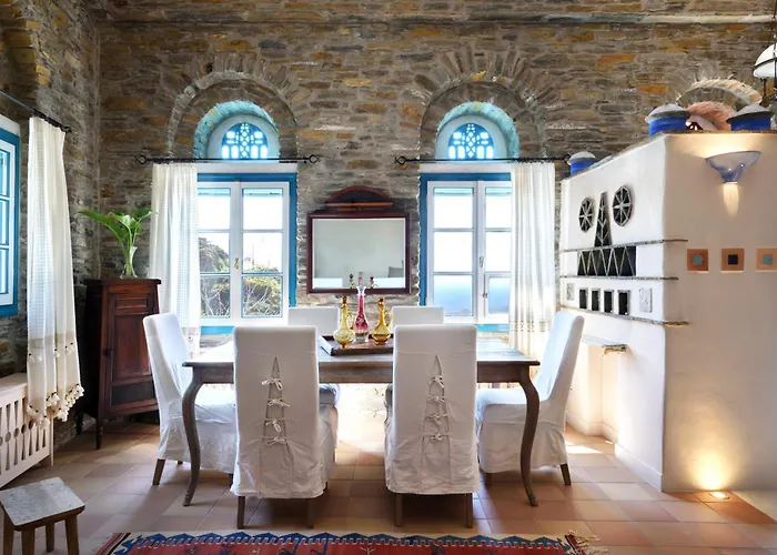 Villa Tinos Grand 6br 15ppl Infinite Views Triandáros