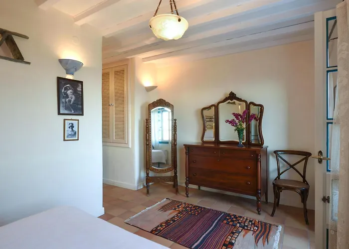 Tinos Grand 6br 15ppl Infinite Views *