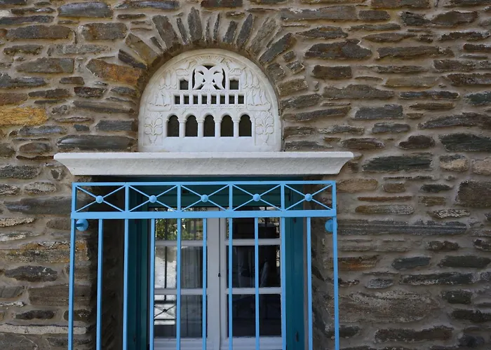 Tinos Grand 6br 15ppl Infinite Views