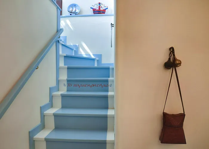 Villa Tinos Grand 6br 15ppl Infinite Views Triandáros