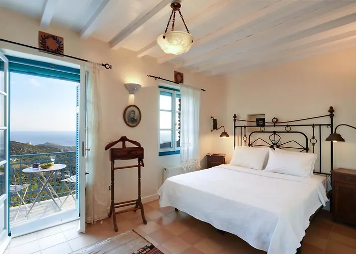 Tinos Grand 6br 15ppl Infinite Views *