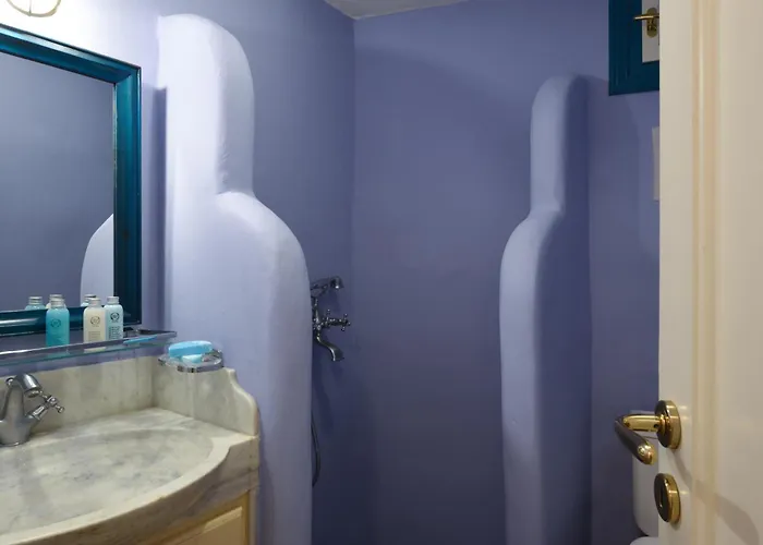 Tinos Grand 6br 15ppl Infinite Views *