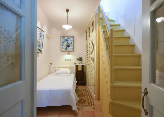 Tinos Grand 6br 15ppl Infinite Views * Triandáros