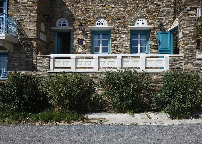 Tinos Grand 6br 15ppl Infinite Views Triandáros