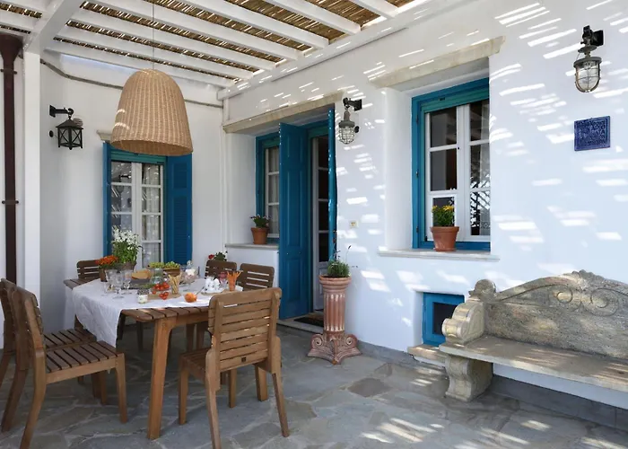 Tinos Grand 6br 15ppl Infinite Views * Triandáros