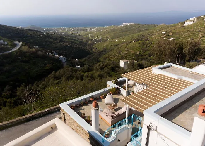 Tinos Grand 6br 15ppl Infinite Views Villa *