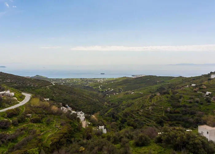 Tinos Grand 6br 15ppl Infinite Views Triandáros